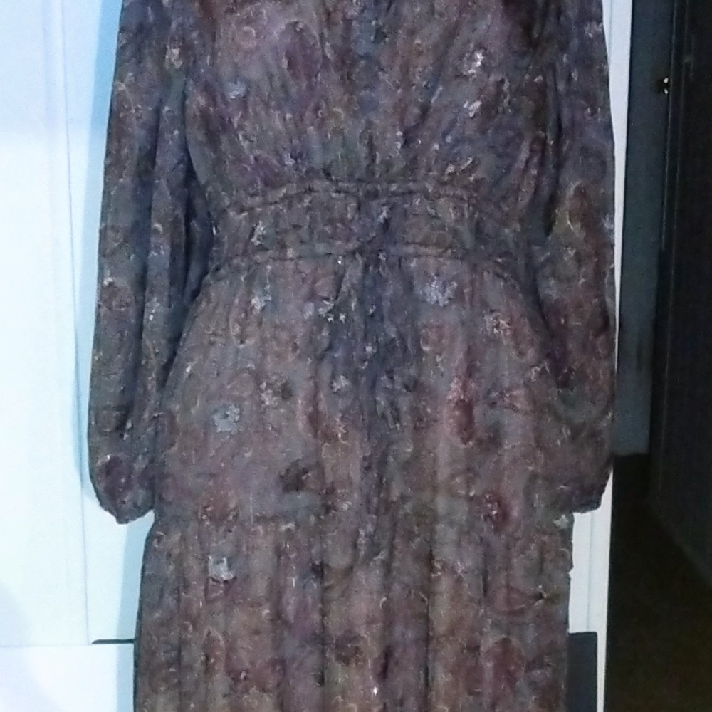 Elegant Floral Long Sleeve Dress